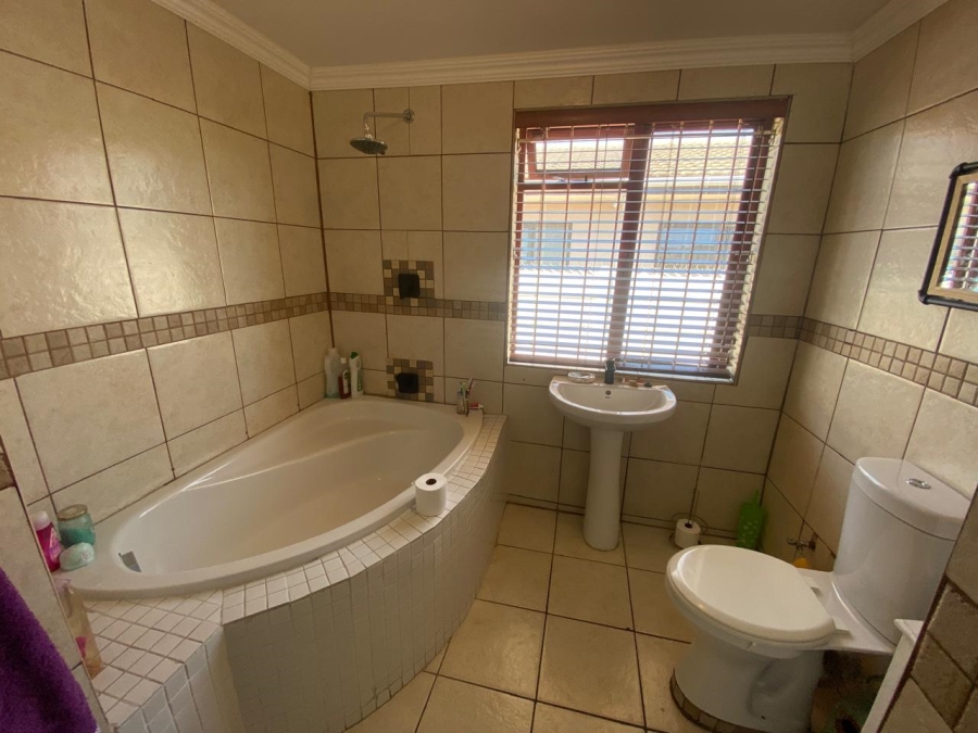 3 Bedroom Property for Sale in Soneike Western Cape
